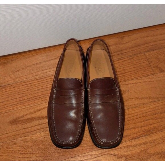 Tods Hickory Brown Leather Slip-On Loafers - Men\'s Size US 10 Preppy Old Money